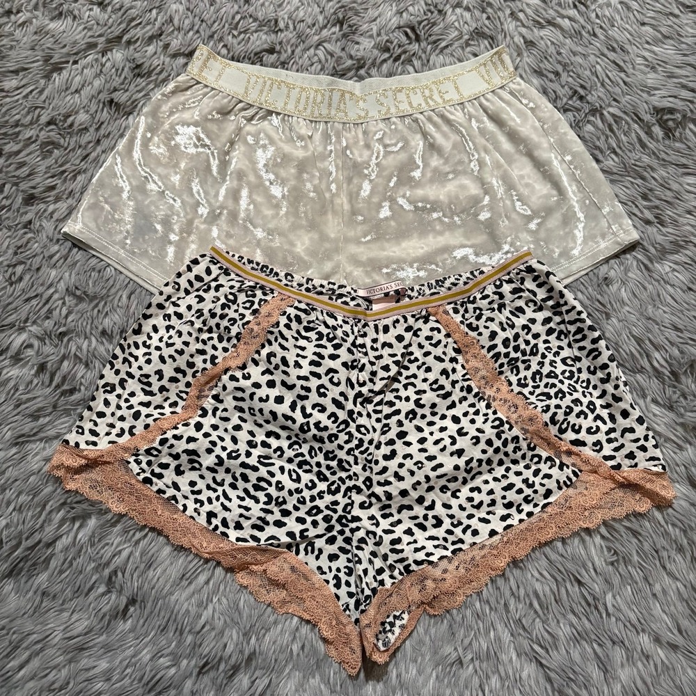 Victoria's  Secret Y2K Pajama Sleep Shorts White Velvet Leopard‎ Women's XS